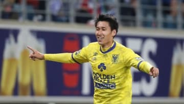 鎌田、カップ戦で決めた！早くも公式戦二桁ゴール達成