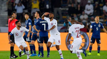 日本代表、アジア杯決勝で散る…若きカタールに敗北