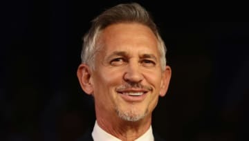 「リネカー失せろ」プレミアリーグ監督の失言がテレビに流れる