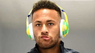 27歳ネイマールと「Beats By Dre」とのコラボヘッドホンが発売へ！