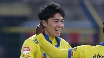 ファン・ウェルメスケルケン・際、オランダで超ゴールを決めたぞ