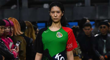 スポーツMIXがトレンドの今、サッカーグッズはオシャレの最先端？
