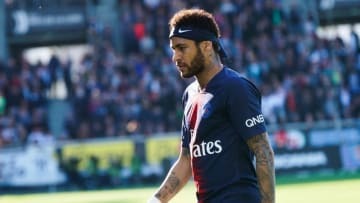 PSG、ネイマールの今夏移籍を準備　仏大手紙が報じる