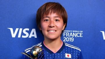 岩渕真奈、オランダ最強FWの“止め方”をなでしこに伝授！満面の笑みで「全部潰せ」