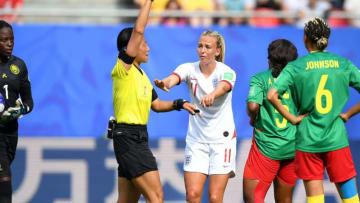 女子W杯で物議…相手選手に「唾吐き」！？問題のシーンとは
