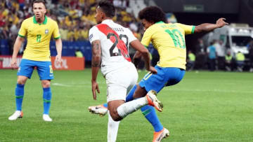 これがブラジル代表の10番！ウィリアン「絶対防げない鬼シュート」 がこれ
