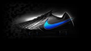 NIKEが新スパイク『ティエンポレジェンド8』を発表！ファン・ダイクらが着用