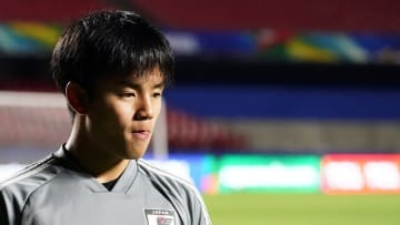 「“日本のメッシ”と呼ばれてどう思う？」海外記者の質問に久保建英は