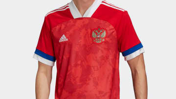 ロシア代表、EURO2020に向けた新ユニフォームを発表！「国旗カラー」に