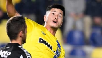 鈴木優磨、ベルギーで4点目！「勇敢なる渾身ヘッド」がこれ
