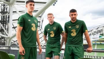 アイルランド代表、新ユニフォームを発表！予選突破ならEURO2020でも着用へ