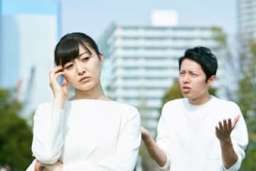 仕事か恋か、仕事か結婚かを二者択一する時代ではなくなっているが、相手の関係性によってはそういう選択をせざるを得ないこともある。