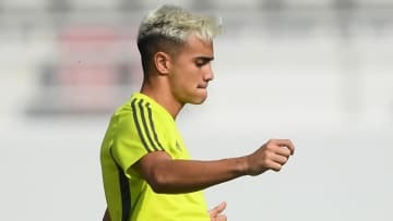 レアル、18歳神童レイニエルを獲得！「衝撃プレー」がこれだ