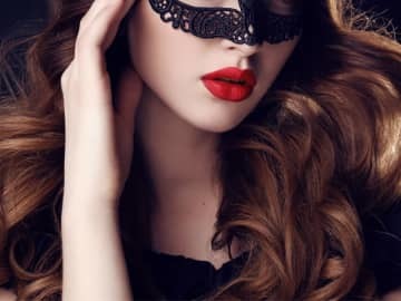 男にチヤホヤされるのは交際前まで…。31歳のあざとい童顔美女が、2週間で男に捨てられる理由