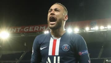 大逆転のPSG！ネイマールの「飛び込みヘッド」がこれ