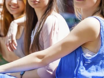 先週のアクセスランキング！1位は、男性陣が一斉に狙う、最強の31歳・モテ女。だけど彼女が誰にも言えない、本当の姿とは