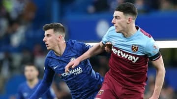 チェルシー逸材、自宅隔離中に敵選手と草サッカーで炎上　チームも激怒