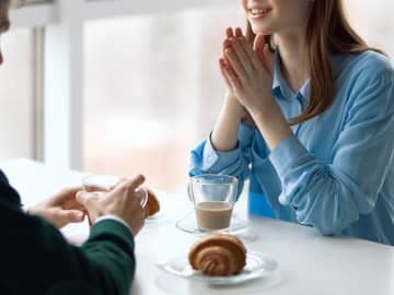 「ウッカリやらかしてしまった…！」デート中にバレてしまった、女の癖とは？