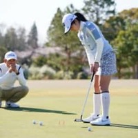 松山英樹も取り入れている オープンスタンスでパターヘッドの動きをスムーズに【三ヶ島かな改造計画】 画像