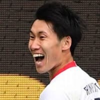 鎌田大地、バイエルン相手に神業キープ!この振り回しを見よ 画像