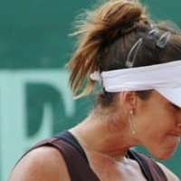 水着の胸で!二階までボールを飛ばす女子選手がこれ 画像