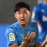 韓国の“天才”イ・ガンイン、一発退場!レアル主将を「3連続」蹴り付けたシーンがこれ 画像