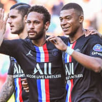 PSG、試合再開!ネイマールが4人を瞬殺した「超フェイントゴール」がこれ 画像
