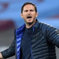 激怒のランパード監督、ミスしたチェルシーDFと喧嘩か 画像
