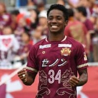 Jリーグでプレーのマルセロ従兄弟、本人と似てる?似てない? 画像