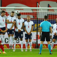 イングランド粉砕!メルテンス 「故郷に恩返しFK」が美しい 画像
