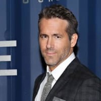 俳優ライアン・レイノルズ、英5部クラブを購入決定!今後映画撮影も 画像