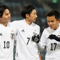 久保建英や南野拓実も! 日本代表の「ヘアバンド抗争」がおもしろい 画像