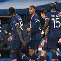 PSG、まさかの逆転負け…監督も批判した「PK献上シーン」があまりに酷い 画像