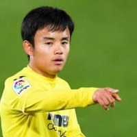 「久保建英、退団を希望中」ビジャレアル監督が認める 画像