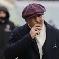 冨安上司のミハ監督ぼやく「なぜこんなに警告多い?オレはプレーしてないのに」 画像