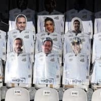 もはや合戦…ブラジル名門のサポ軍団が「棒で殴り合う」 画像