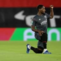 「試合前の跪きポーズはもうしない」 ブレントフォードが決断した理由とは 画像