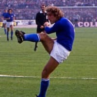 新型コロナで両足切断の元イタリア代表選手、亡くなる 画像