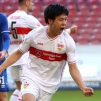 「こら!なにしとるんじゃ」 内田篤人、遠藤航にイチャモン!なぜなのか 画像