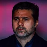 PSGのポッチェティーノ監督、練習中に負傷 画像