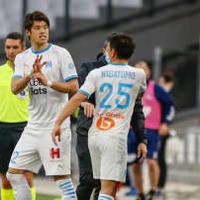 長友、前半15分で酒井宏樹と負傷交代…マルセイユ監督が理由を説明する 画像