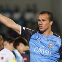 海外でも話題!川崎レアンドロ・ダミアン、ACLでの「衝撃オーバーヘッド」がすげぇぞ 画像