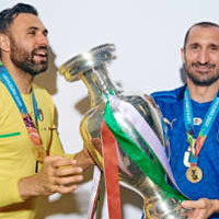 「全員泣いた」イタリアのEURO優勝秘話…控えGKの“感動ビデオとサプライズカード” 画像