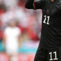 日本語の歌が罰ゲーム 東京五輪で来日のドイツ代表、寿司にも困惑? 画像
