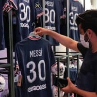 メッシのユニフォームは100万枚も売れてない PSG公式が噂否定 画像