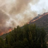 カシージャスが災害ボランティア…大規模山火事の現場で 画像