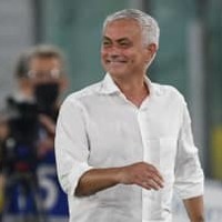 モウリーニョ、試合中に相手選手に話しかける!笑わせた「会話内容」が判明 画像