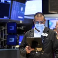 NY株続落、543ドル安 画像