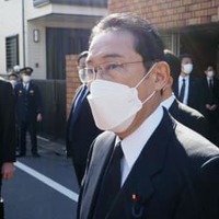 首相、石原さん死去で弔問 画像