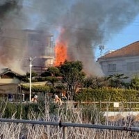 東京・練馬で住宅火災、2人死亡 画像